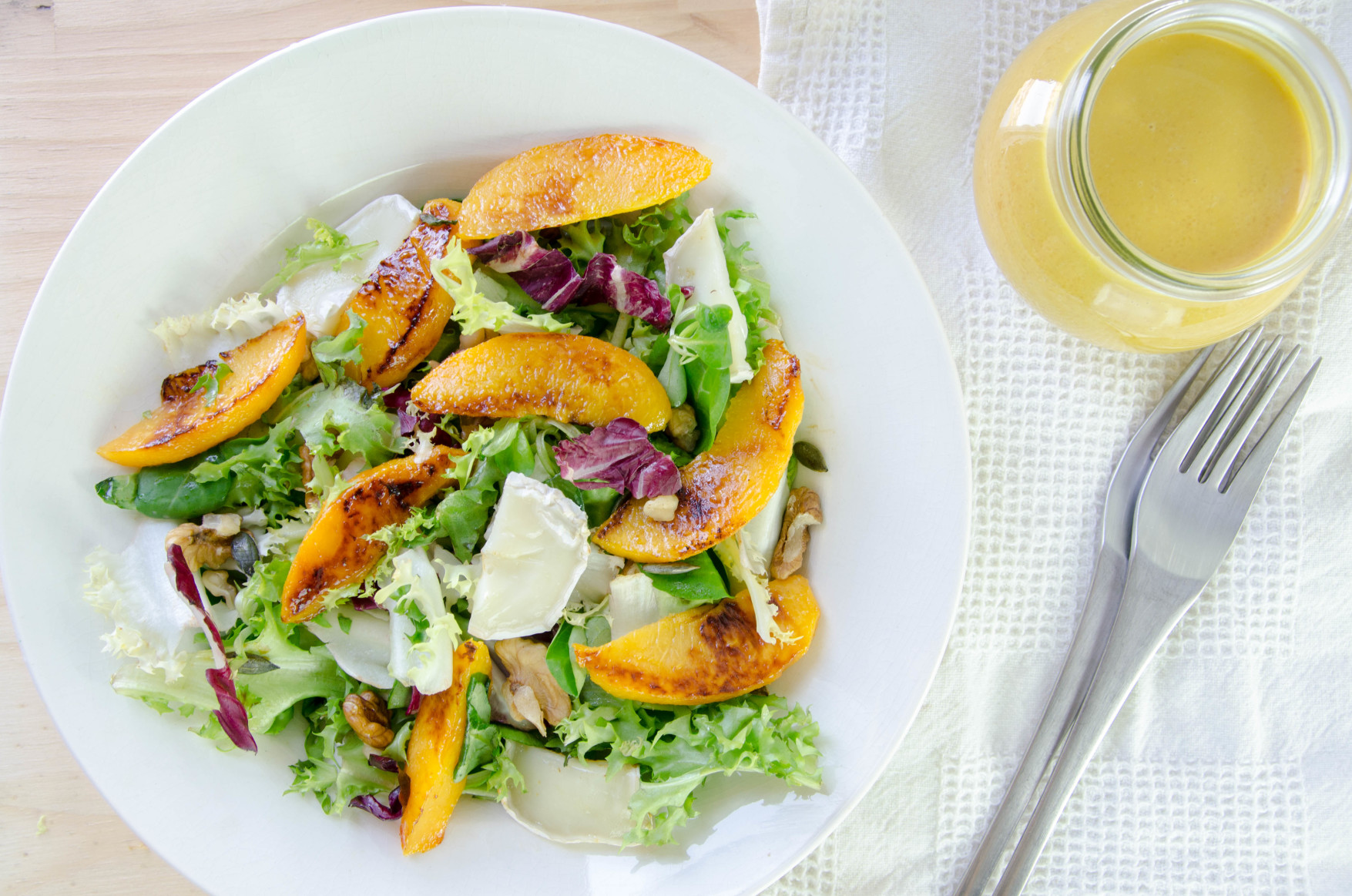 Ensalada y Vinagreta de Melocotón