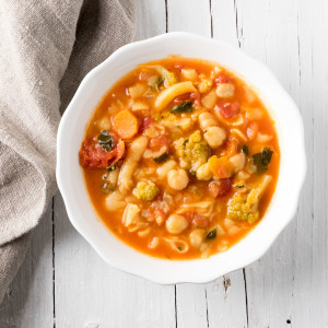 Minestrone con Romanesco y Espinacas