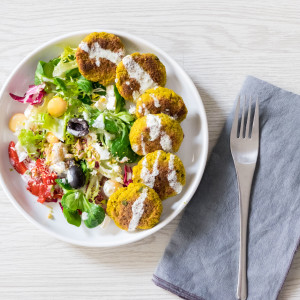 Falafel de Romanesco con salsa Tzatziki