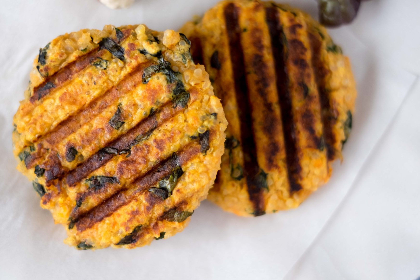 Hamburguesa de Quinoa, Batata y Acelga